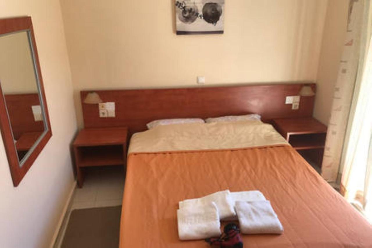 Makis Apartments Сития Экстерьер фото