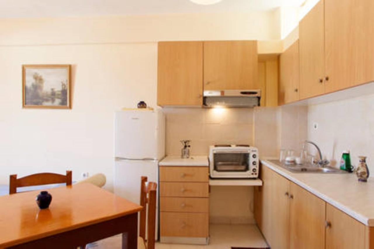 Makis Apartments Сития Экстерьер фото